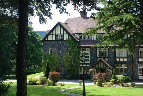 Lake Vyrnwy Hotel & Spa 