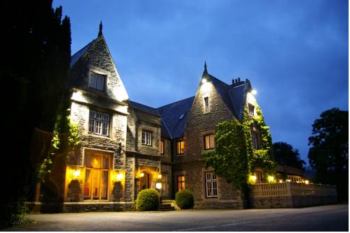 Maenan Abbey Hotel 