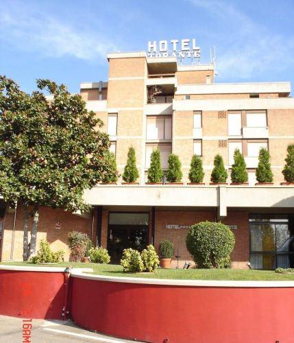 Hotel Salera 