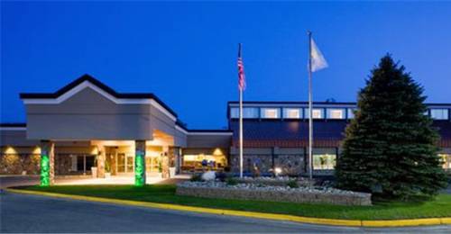 Holiday Inn Detroit Lakes 