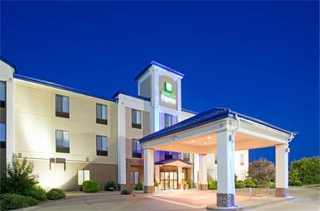 Holiday Inn Express Hotel & Suites Garden City 