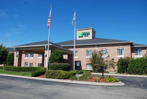 Holiday Inn Express Hotel & Suites Fenton 