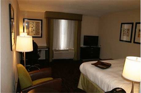 Hampton Inn Jericho - Westbury 