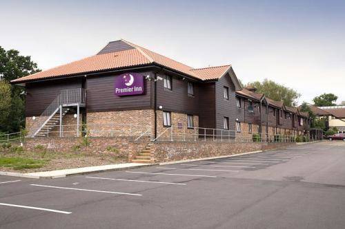 Premier Inn Chessington 