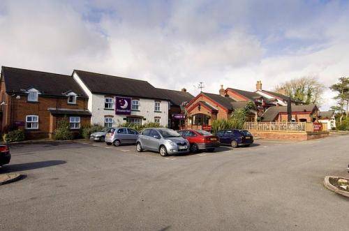 Premier Inn Blackpool Kirkham (M55, Jct 3) 