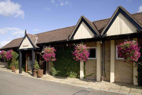 Premier Inn Northampton West (Harpole) 