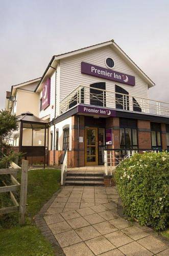 Premier Inn Warrington Centre 