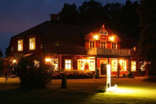 Salbohedgården Bed & Breakfast 