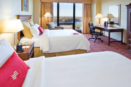 Crowne Plaza Hotel Philadelphia-Cherry Hill 