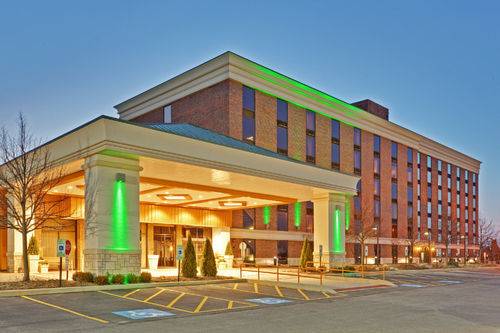 Holiday Inn Chicago - Countryside/LaGrange 