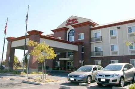 Hampton Inn & Suites Vacaville-Napa Valley 