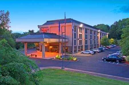 Hampton Inn - Meriden 