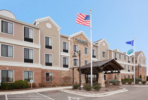 Staybridge Suites Milwaukee West-Oconomowoc 