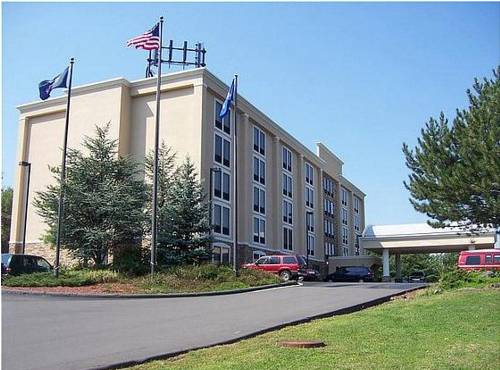 Holiday Inn Express Wilkes-Barre East 