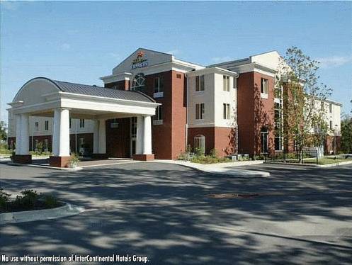 Holiday Inn Express Hotel & Suites Auburn - University Area 