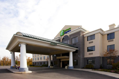 Holiday Inn Express Syracuse Airport 