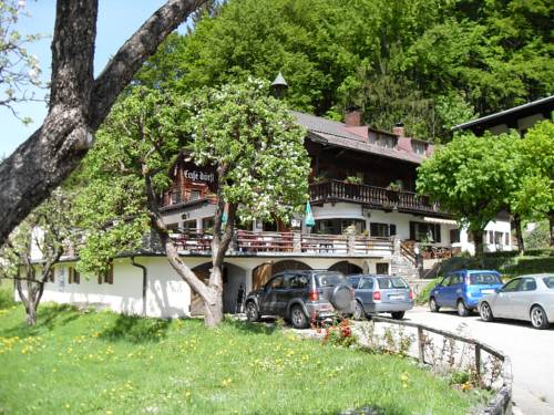 Gasthaus - Pension - Café Dörfl 