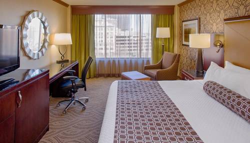 Crowne Plaza Hotel Dayton 