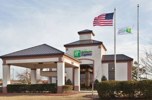 Holiday Inn Express Hotel New Bern 