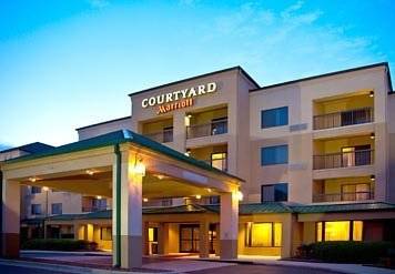 Courtyard by Marriott Burlington 