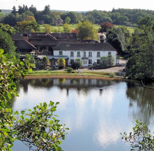 Best Western Frensham Pond Hotel 