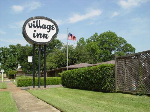 Village Inn Motel 