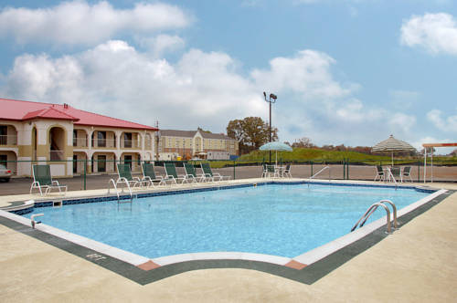 Red Roof Inn Bowling Green 