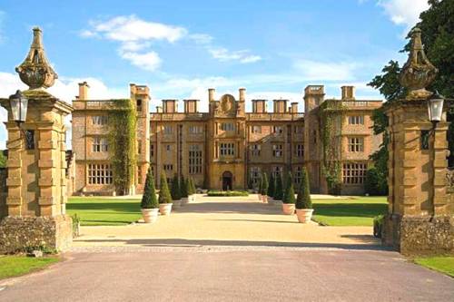 Eynsham Hall 