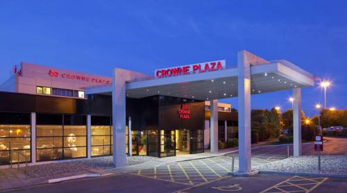 Crowne Plaza Manchester Airport 