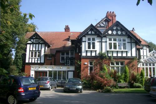 NormanHurst Hotel 