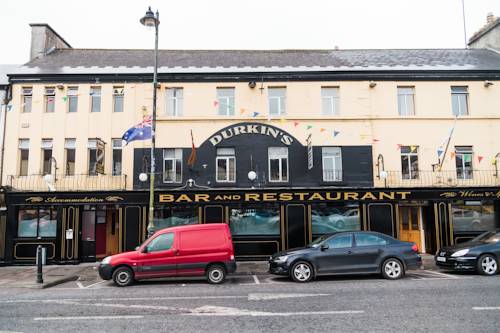 Durkin's Bar, Restaurant & Guesthouse 