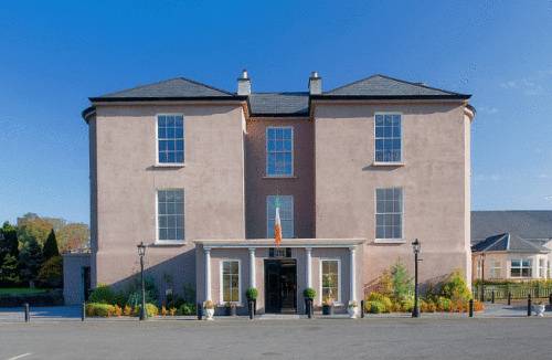 County Arms Hotel Birr 