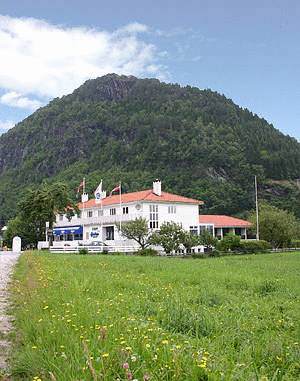 Strandebarm Fjordhotel 