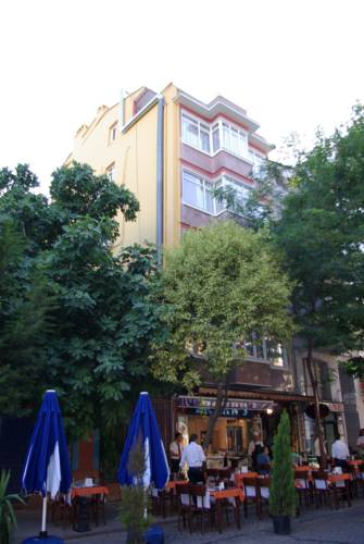 Adrien Hotel Old City 