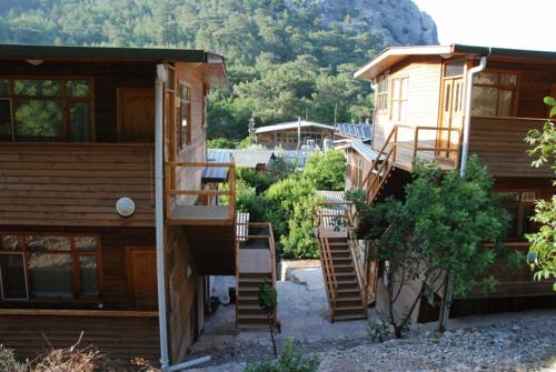 Turkmen Tree Houses 