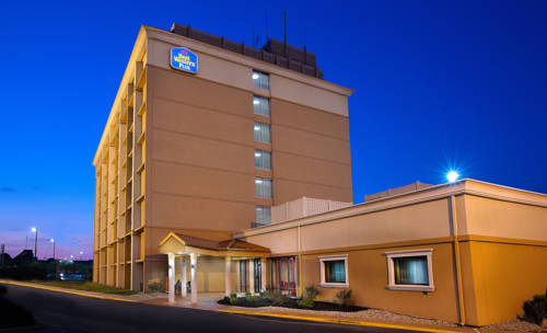 Best Western Plus Saint Charles Inn 