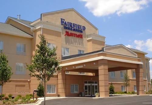 Fairfield Inn and Suites by Marriott Birmingham Fultondale / I-65 