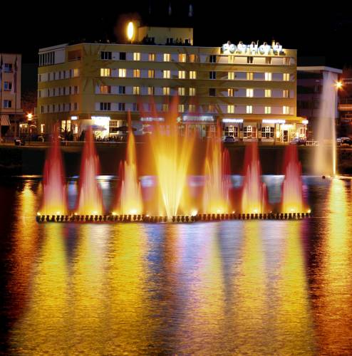 Posthotel Holiday Villa Arosa 