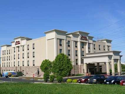 Hampton Inn & Suites Addison 