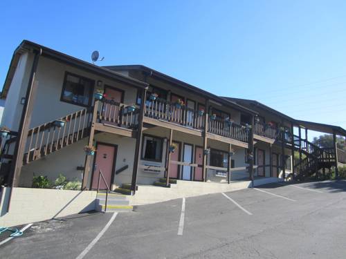 Econo Lodge Monterey Fairgrounds 