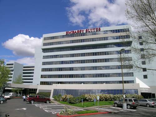 Embassy Suites Portland - Washington Square 