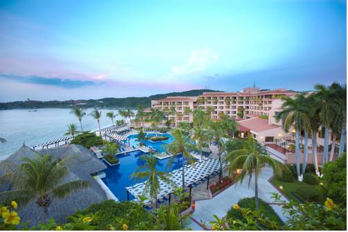 Barcelo Huatulco Beach - All Inclusive 