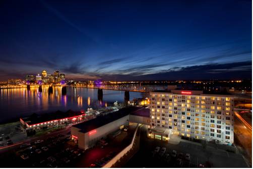 Sheraton Louisville Riverside Hotel 