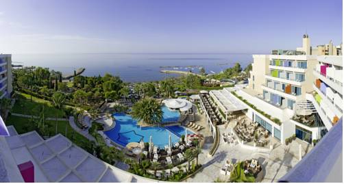 Mediterranean Beach Hotel 