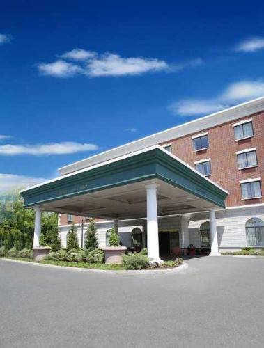 Hampton Inn & Suites Rockville Centre 