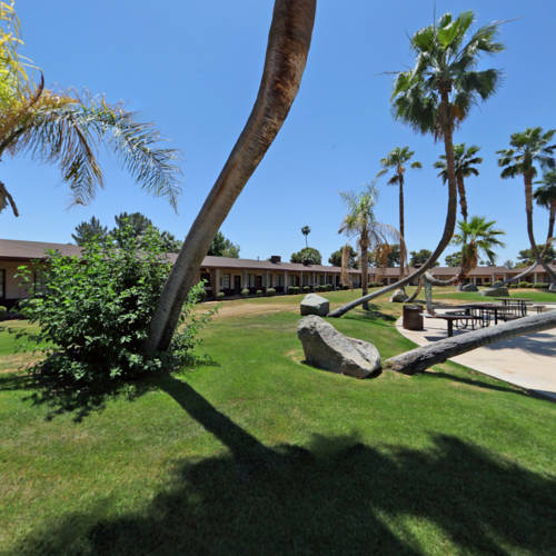 Thunderbird Executive Inn & Conference Center 