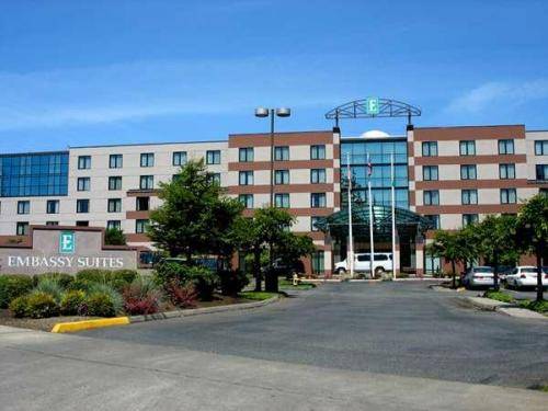 Embassy Suites Seattle - North/Lynnwood 