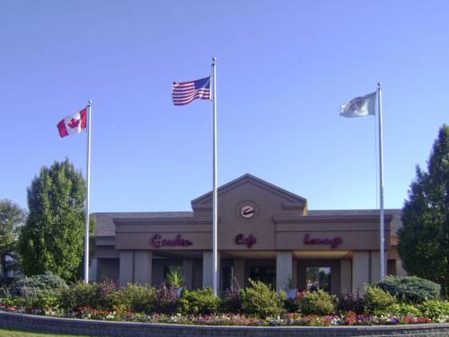 Clarion Hotel Detroit Metro Airport 