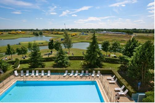 Novotel Saint Quentin Golf National 