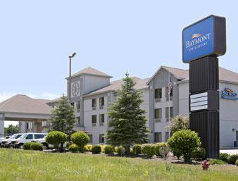 Baymont Inn & Suites - North Aurora 